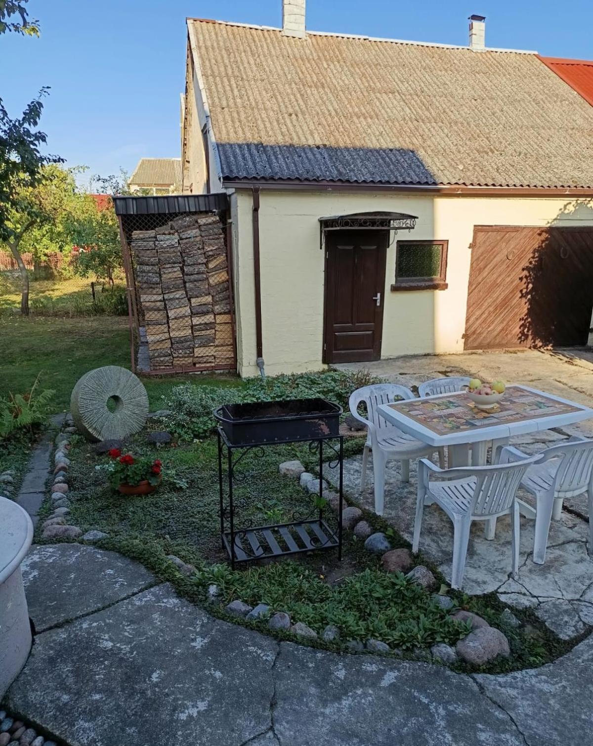 Cosy Charming Hostel In Central Of Marijampolė Kültér fotó